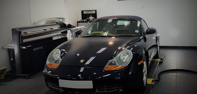 Our very own Luke got his Porsche detailed by ‘Topaz Detailing’