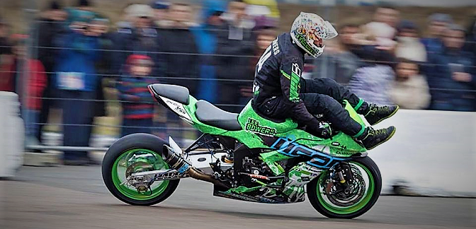 Q&A with Lee Bowers: Professional bike stunts and riding!Performance Cars |  Modified Cars | Young and Learner Drivers | Safely Insured