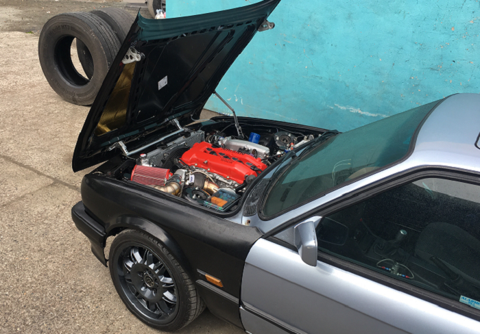 BMW E30