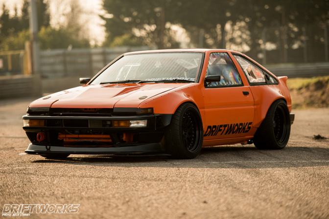 A remarkable project from Driftworks: The DW86 build